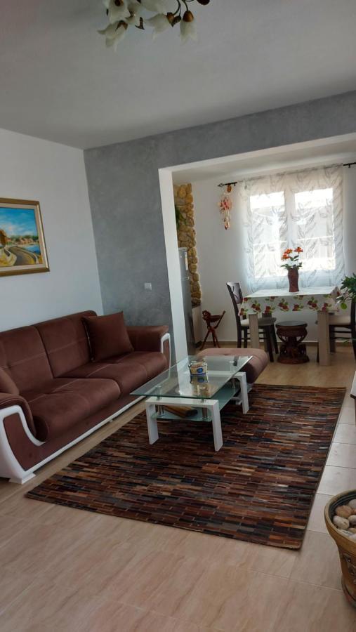 Акротирия Фешева Apartment เนเซบาร์ ภายนอก รูปภาพ